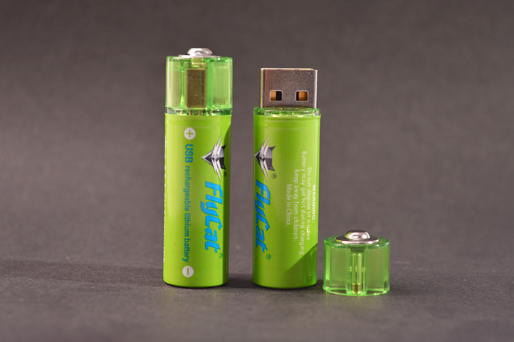 PILA AA RECARGABLE USB X2 FLYCAT NO5